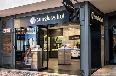 closest sunglass hut near me.